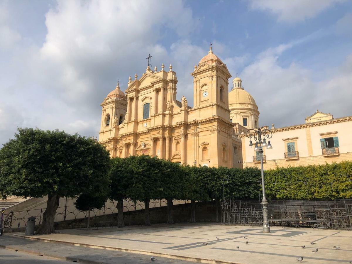 فندق La Casa Del Barocco نوتو المظهر الخارجي الصورة