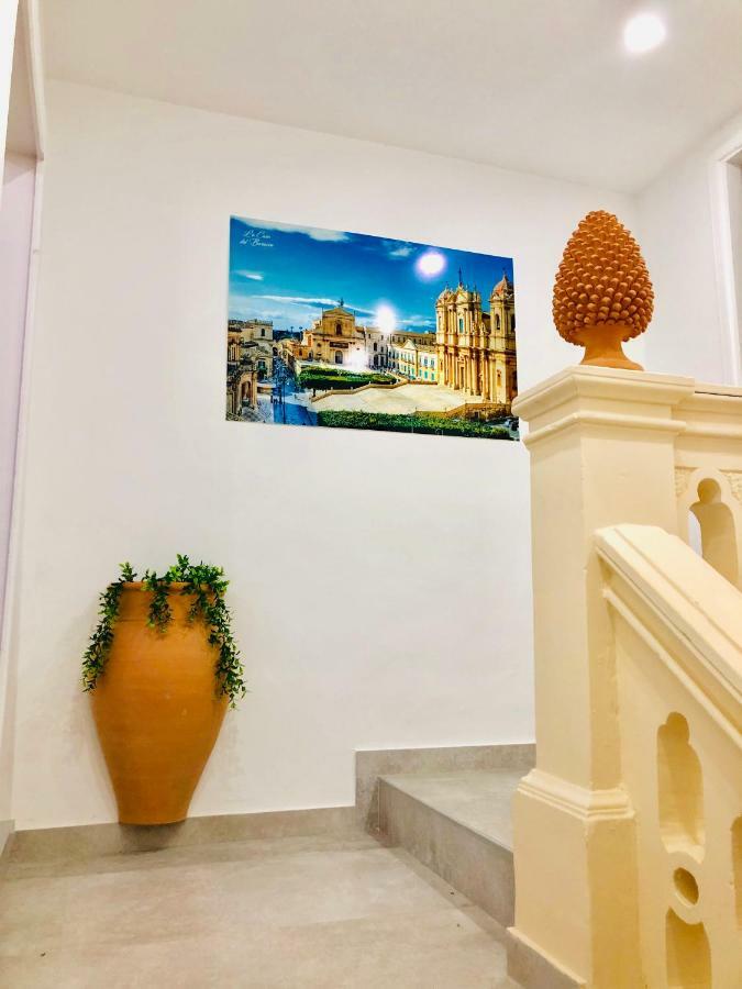 فندق La Casa Del Barocco نوتو المظهر الخارجي الصورة
