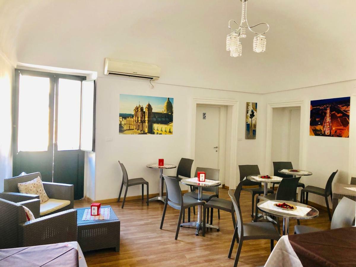 فندق La Casa Del Barocco نوتو المظهر الخارجي الصورة