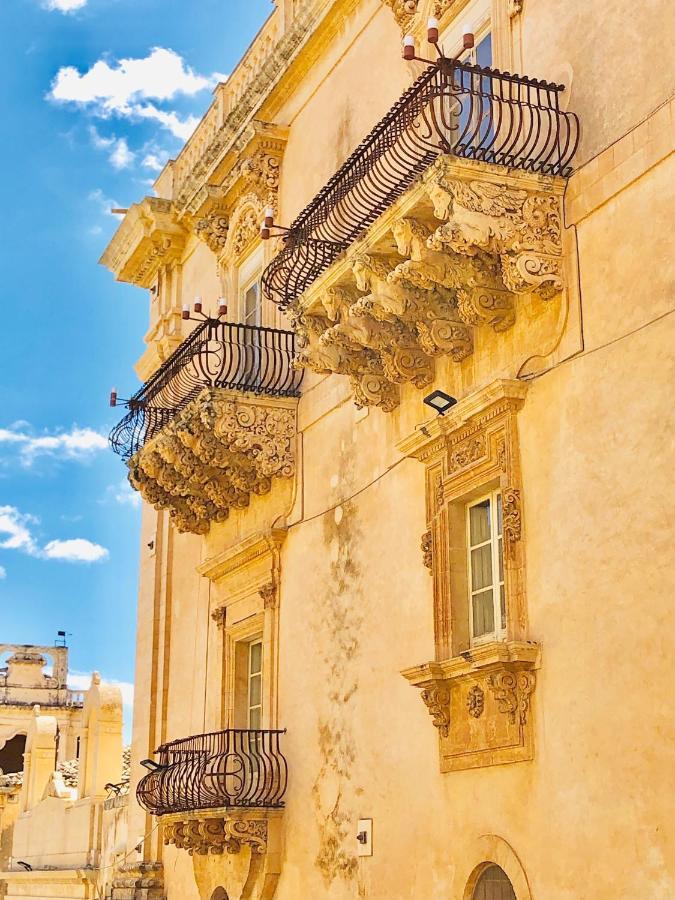فندق La Casa Del Barocco نوتو المظهر الخارجي الصورة